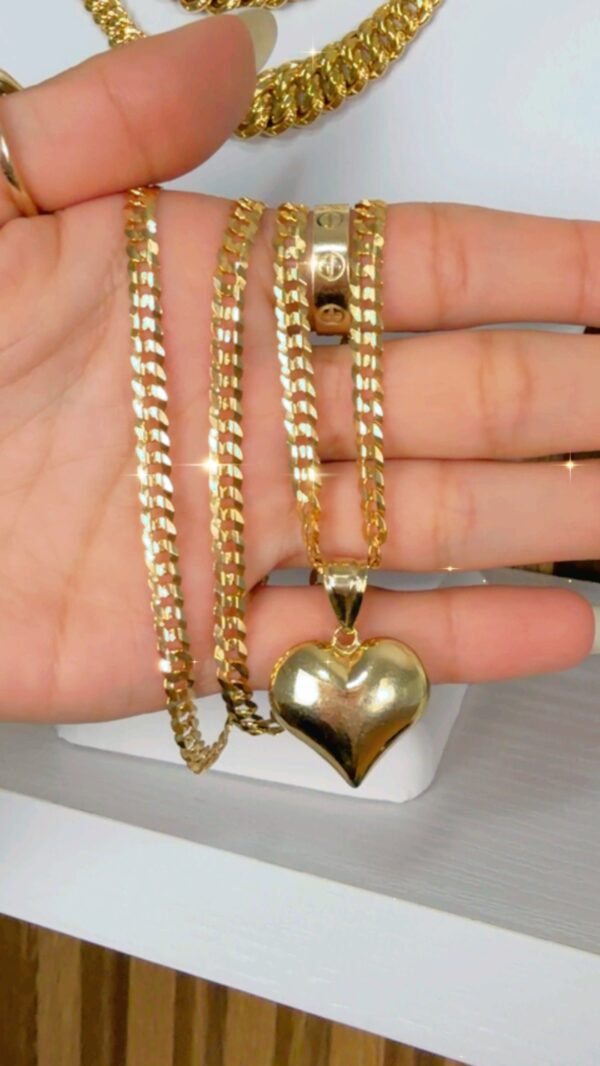 Cadena con dije de corazón