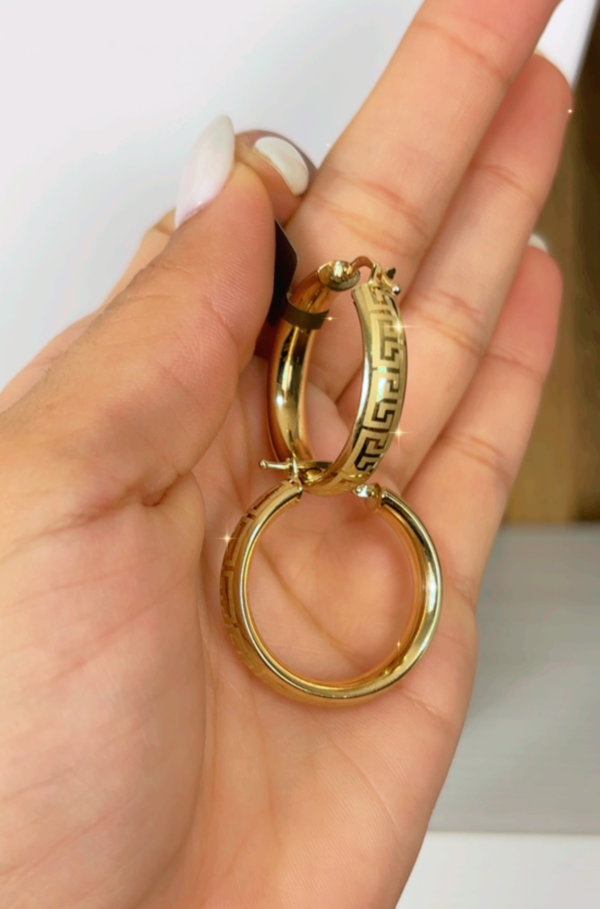 Argollas estilo versa 14 kilates paso 1